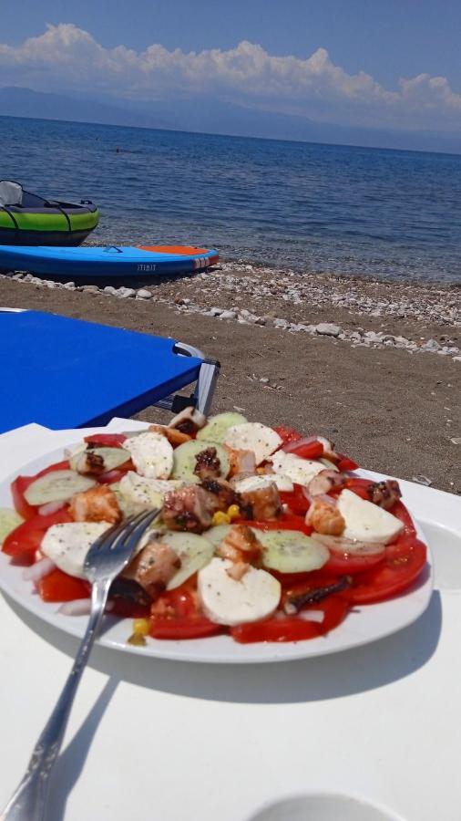 Vikos Beach Apartments Paralia Irion Eksteriør billede